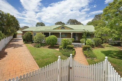7 Bellbrook Ct, Rothwell, QLD 4022
