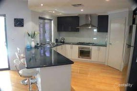 Property photo of 4 Sandleford Way Hammond Park WA 6164