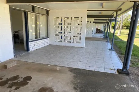 Property photo of 17 Ware Avenue Causeway Lake QLD 4703