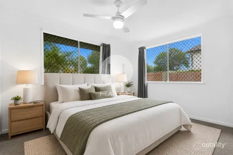 Property photo of 1/108 Bromley Street Kangaroo Point QLD 4169