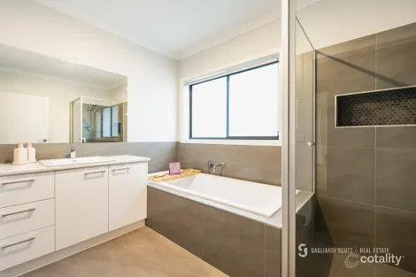 Property photo of 50 Mootwingee Crescent Shepparton North VIC 3631