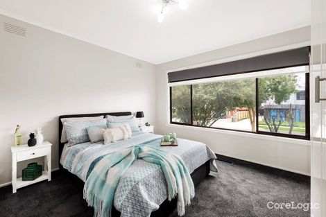 Property photo of 10 California Crescent Ferntree Gully VIC 3156