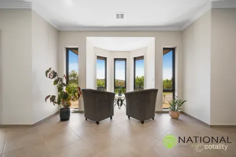 Property photo of 32 Settlers Road Royalla NSW 2620