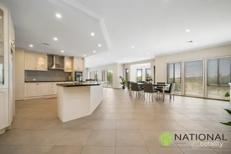 Property photo of 32 Settlers Road Royalla NSW 2620