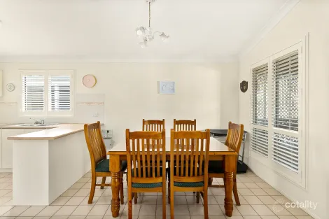 Property photo of 124 Callistemon Crescent Kanahooka NSW 2530