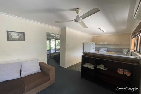 Property photo of 28 Mowlam Street Eimeo QLD 4740