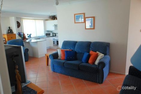 Property photo of 14 Kingston Road Kanwal NSW 2259