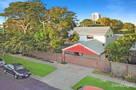 Property photo of 17 Echlin Street Labrador QLD 4215