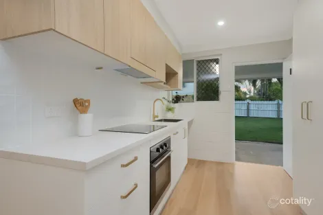 Property photo of 1/5 Lara Street Cranbrook QLD 4814