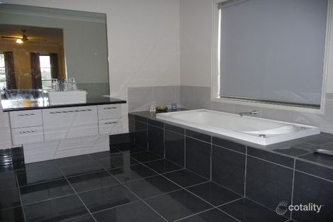 Property photo of 18 Howell Drive Echuca VIC 3564