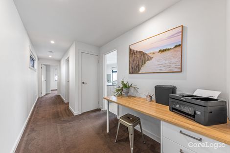 Property photo of 3 Timbertop Boulevard Officer VIC 3809