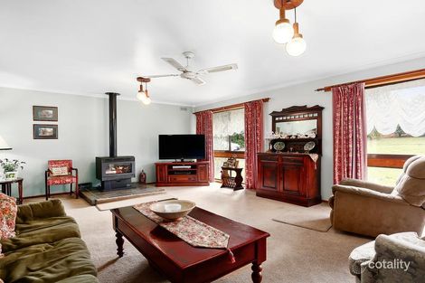 Property photo of 24 Williams Crescent Woori Yallock VIC 3139