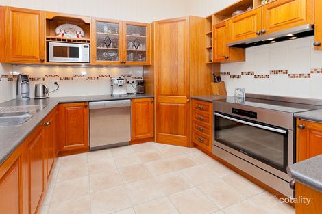Property photo of 19 Framont Avenue Holland Park QLD 4121