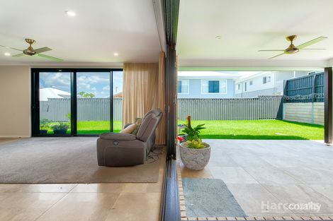 Property photo of 10 Amiable Place McDowall QLD 4053