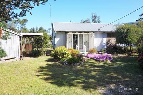 Property photo of 8 Karen Court Loch Sport VIC 3851