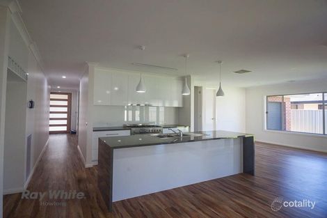 Property photo of 10 Derrick Street Wodonga VIC 3690