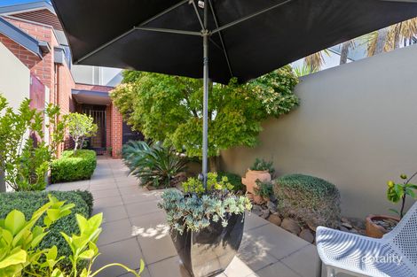 Property photo of 17 Admirals Quay Patterson Lakes VIC 3197