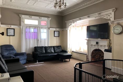 Property photo of 130 Macquarie Street Glen Innes NSW 2370