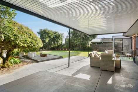 Property photo of 118 Black Road Flagstaff Hill SA 5159