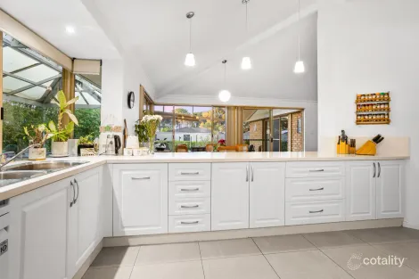 Property photo of 5 Mauldon Mews Winthrop WA 6150