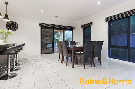 Property photo of 40 Yellowbox Crescent Lyndhurst VIC 3975