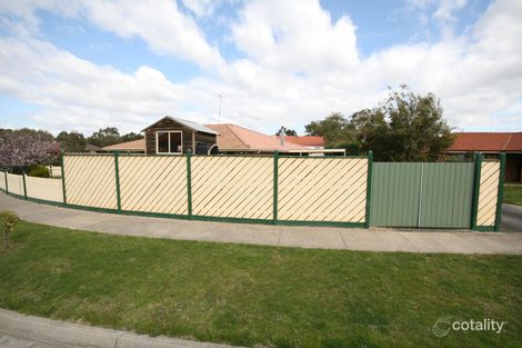 Property photo of 1 Delfin Court Rowville VIC 3178