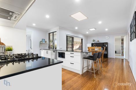 Property photo of 27 Stephanie Close Macquarie Hills NSW 2285