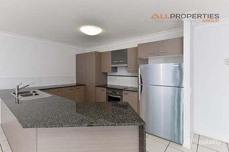 Property photo of 13 Watheroo Place Parkinson QLD 4115