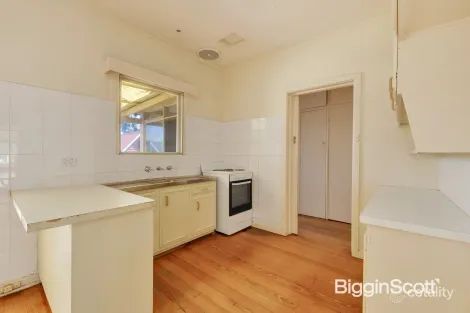 Property photo of 2 Gunyah Road Blackburn North VIC 3130