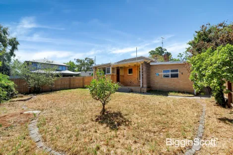 Property photo of 2 Gunyah Road Blackburn North VIC 3130