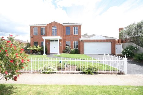 136 South Valley Rd, Highton, VIC 3216