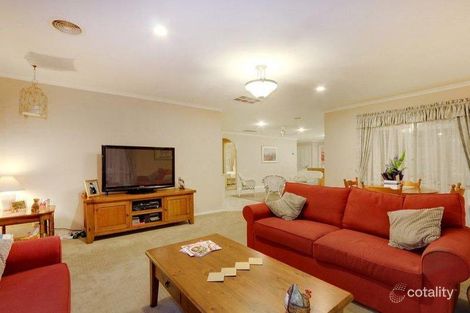Property photo of 5 Blue Ridge Drive Mooroolbark VIC 3138