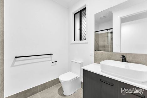 Property photo of 16 Barham Way Spring Mountain QLD 4300