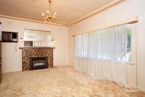 Property photo of 8 Lansell Street Kangaroo Flat VIC 3555