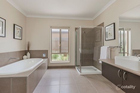 Property photo of 16 Kelpie Boulevard Curlewis VIC 3222
