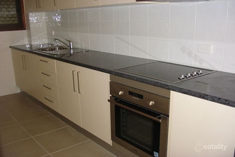 Property photo of 1/173 Muir Street Labrador QLD 4215