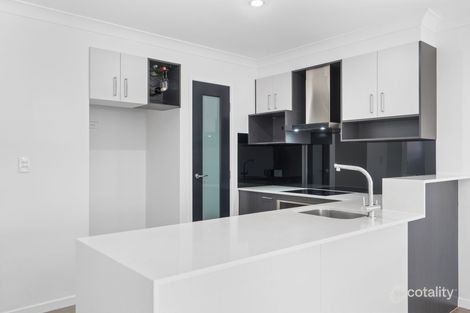 Property photo of 7 Benjamin Street Pimpama QLD 4209