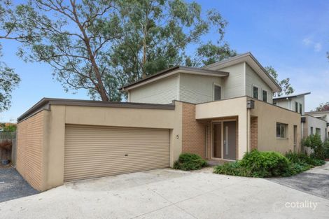 Property photo of 5 Innisfree Walk Kilsyth VIC 3137