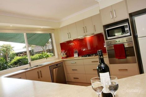 Property photo of 18 Drummer Hill Lane Mooroolbark VIC 3138