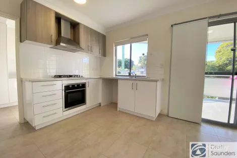 16/23 Escot Rd, Innaloo, WA 6018