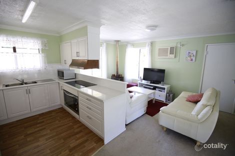 Property photo of 32 Down Street Esk QLD 4312