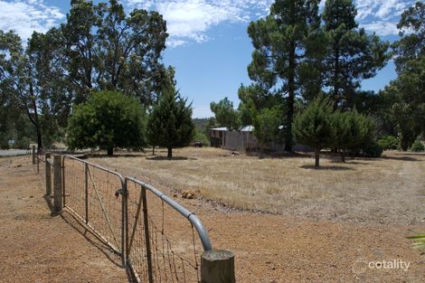 176 Carlin Rd, Bakers Hill, WA 6562