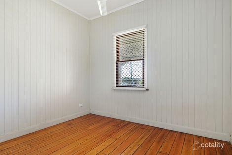 Property photo of 40 Smiths Road Goodna QLD 4300