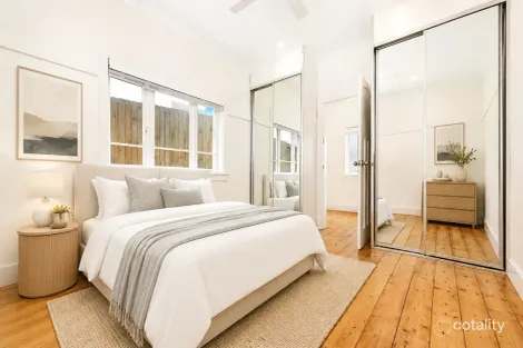 Property photo of 1/43 Ramsgate Avenue Bondi Beach NSW 2026