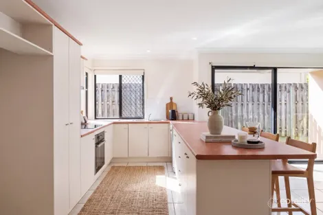 Property photo of 24/1-5 Studio Drive Pacific Pines QLD 4211