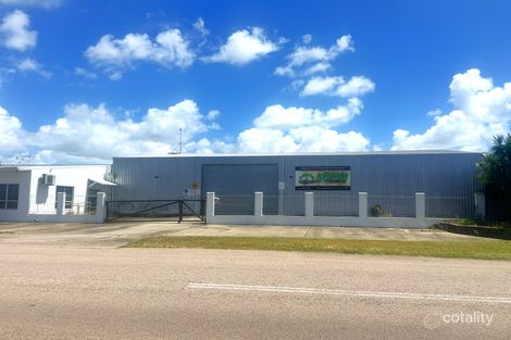 305 Beach Rd, Ayr, QLD 4807
