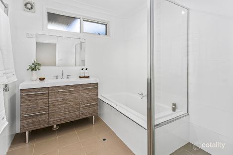 Property photo of 40 Attunga Avenue Kiama Heights NSW 2533