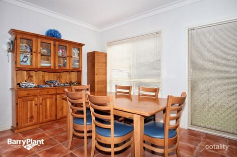 Property photo of 3 Woodlea Crescent Craigieburn VIC 3064