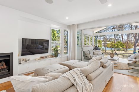 2/16 Michel Dr, Currumbin Waters, QLD 4223