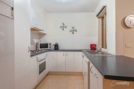 Property photo of 14 Hamilton Hume Parade Craigieburn VIC 3064